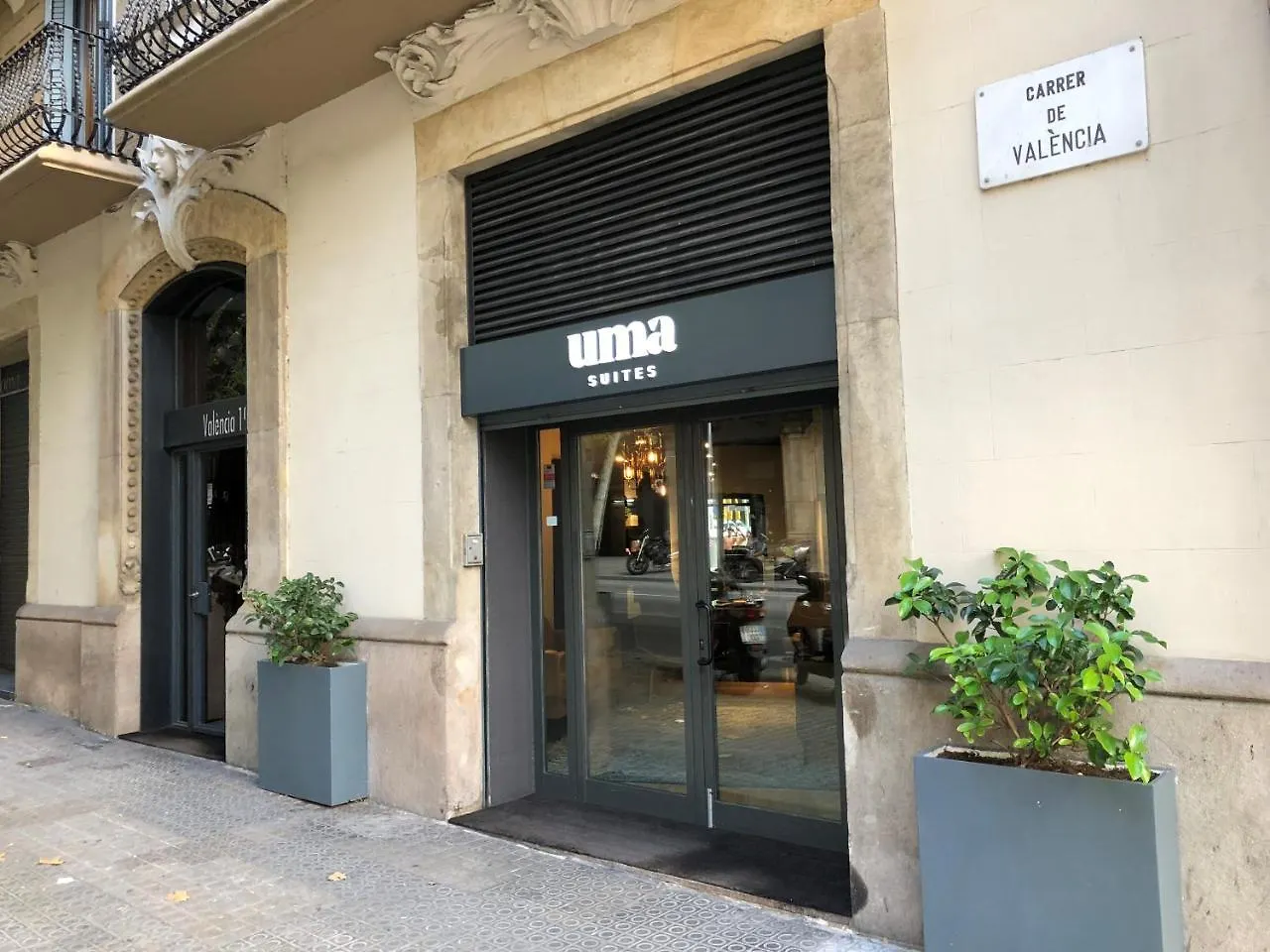Uma Suites Pau Claris Barcelona 0*,  Spanyolország
