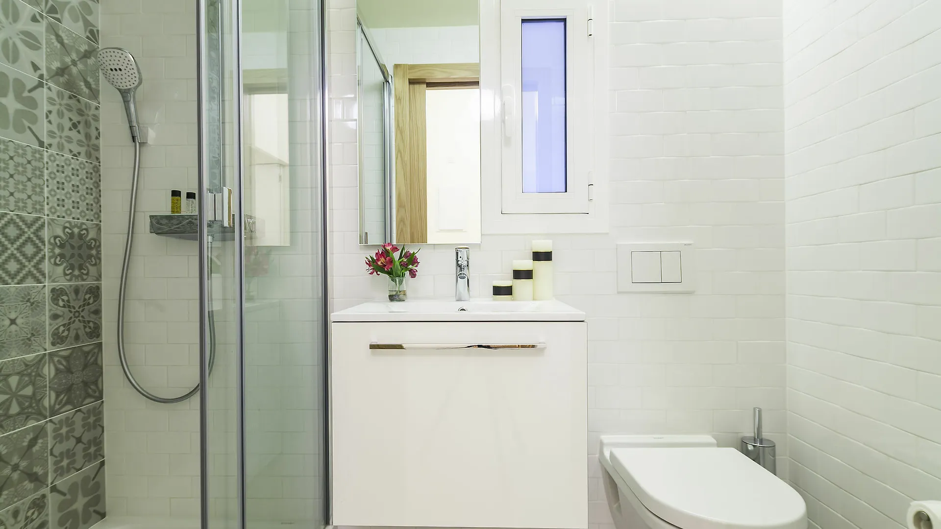 Apartman Uma Suites Pau Claris Barcelona Spanyolország